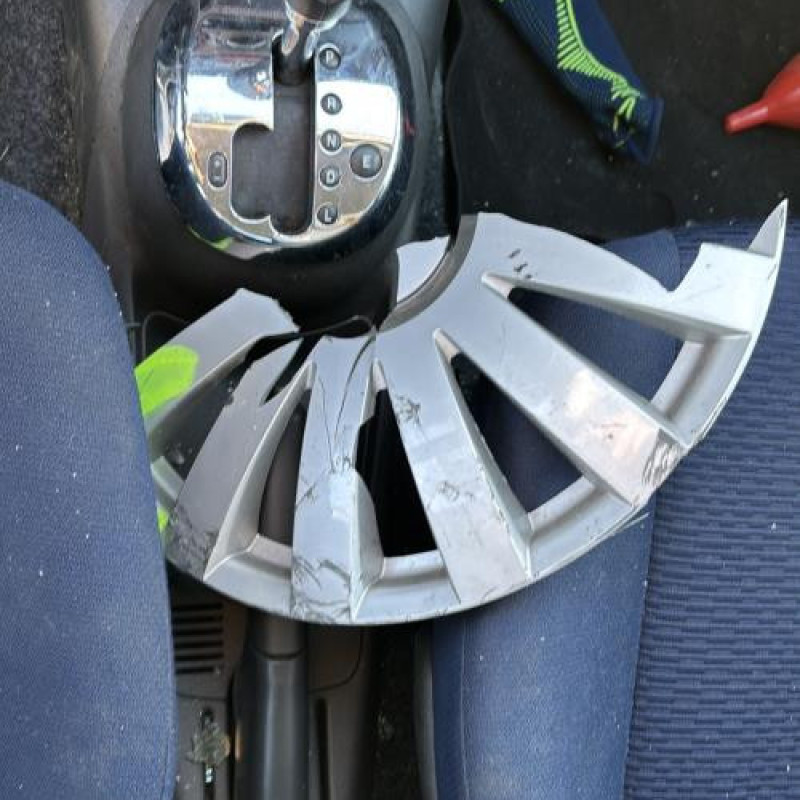 Leve vitre electrique avant gauche FIAT PUNTO 2 Photo n°20