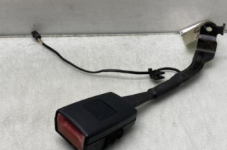 Attache ceinture avant droit VOLKSWAGEN GOLF 5