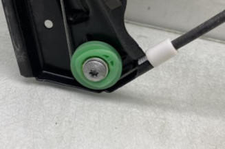 Leve vitre electrique avant droit VOLKSWAGEN GOLF 5