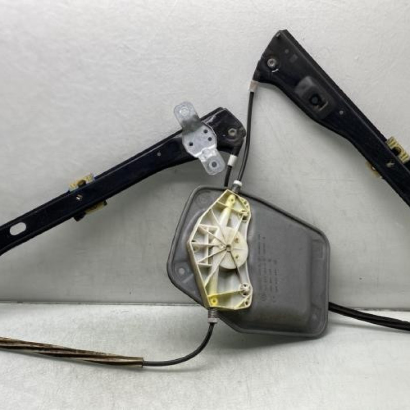 Leve vitre electrique avant droit VOLKSWAGEN GOLF 5 Photo n°9