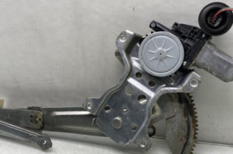 Leve vitre electrique avant droit SUZUKI SWIFT 3