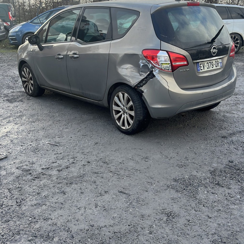 OPEL MERIVA B PHASE 1 1.4i - 16V Photo n°4