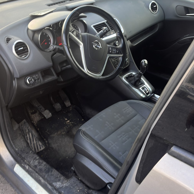 OPEL MERIVA B PHASE 1 1.4i - 16V Photo n°6