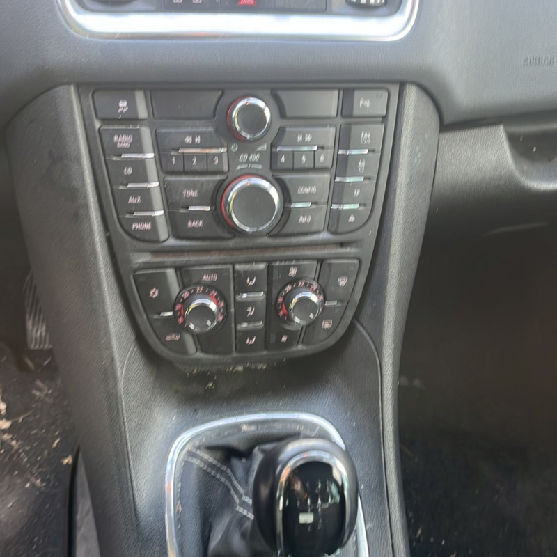 OPEL MERIVA B PHASE 1 1.4i - 16V Photo n°9