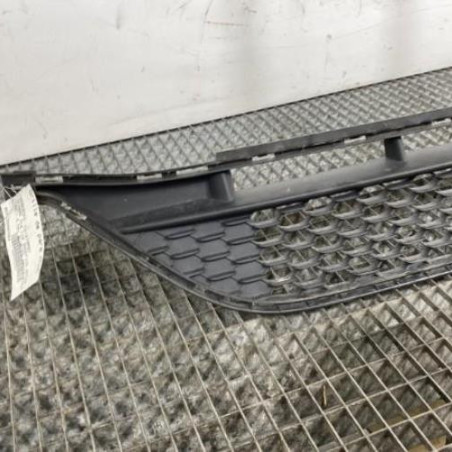 Grille de pare choc MERCEDES CLASSE CLA 118 SHOOTING