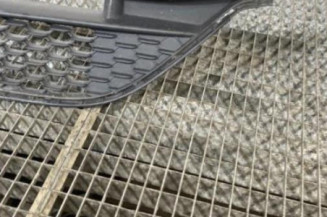 Grille de pare choc MERCEDES CLASSE CLA 118 SHOOTING