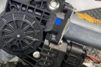 Leve vitre electrique avant droit AUDI A4 1