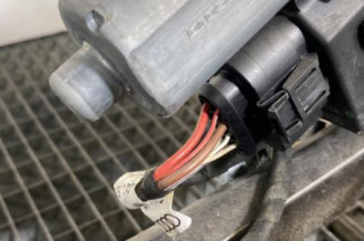 Leve vitre electrique avant gauche AUDI A4 1