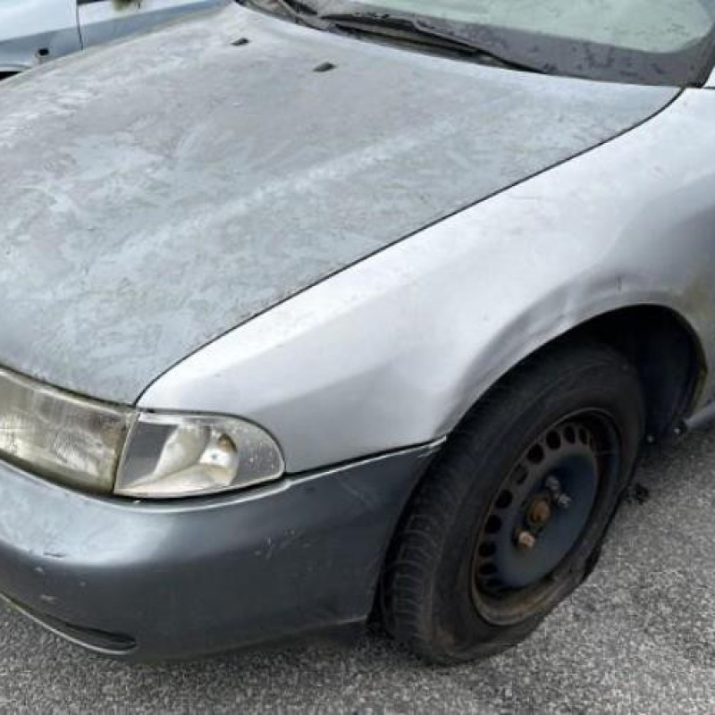 Leve vitre electrique avant droit AUDI A4 1 Photo n°8