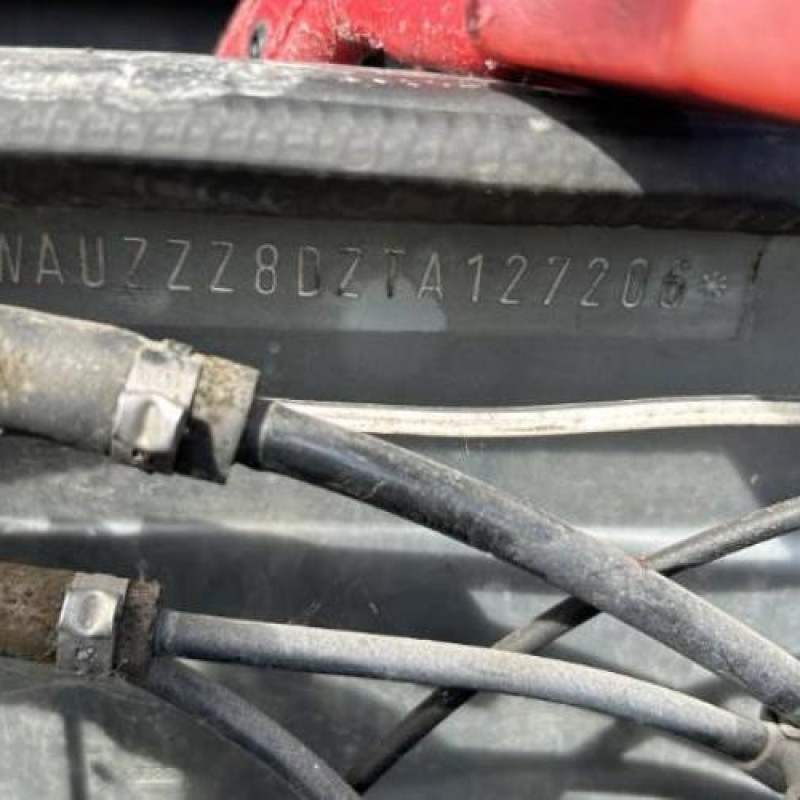 Leve vitre electrique avant droit AUDI A4 1 Photo n°19