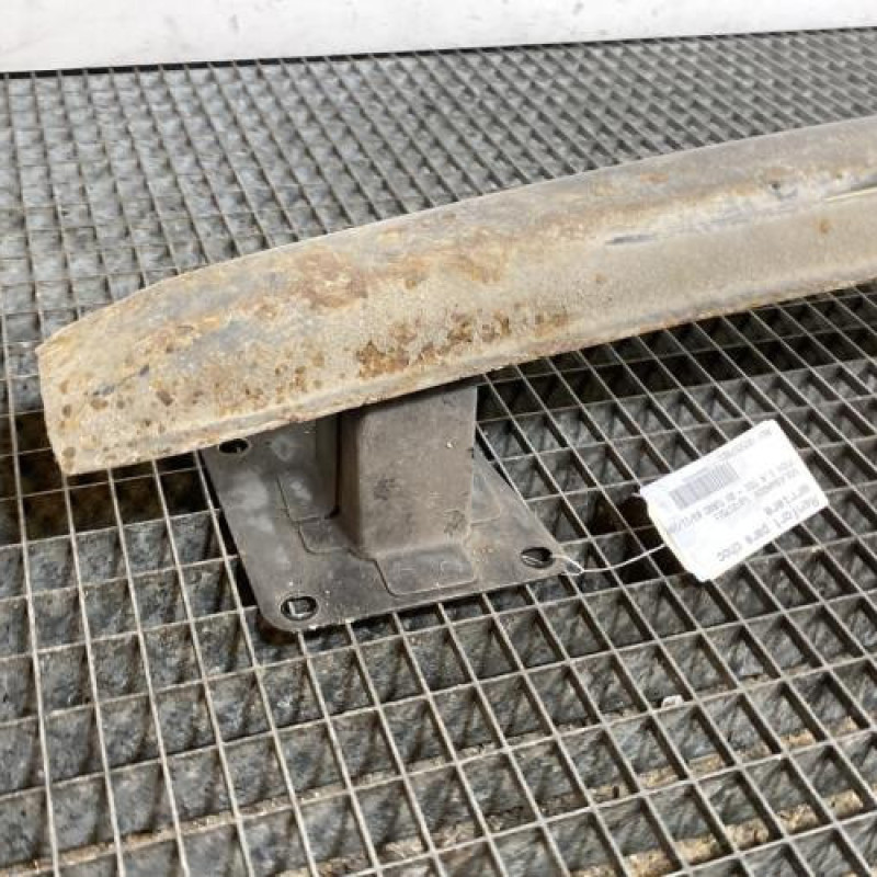 Renfort pare choc arriere (traverse) VOLKSWAGEN FOX Photo n°2