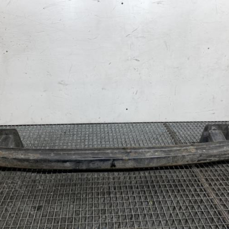 Renfort pare choc arriere (traverse) VOLKSWAGEN FOX Photo n°4