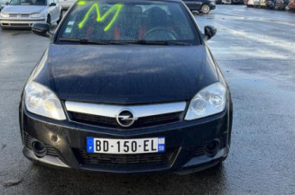 Baguette de coffre OPEL TIGRA 2