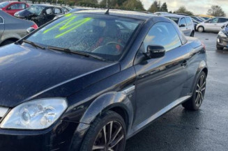 Baguette de coffre OPEL TIGRA 2
