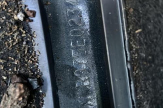 Baguette de coffre OPEL TIGRA 2