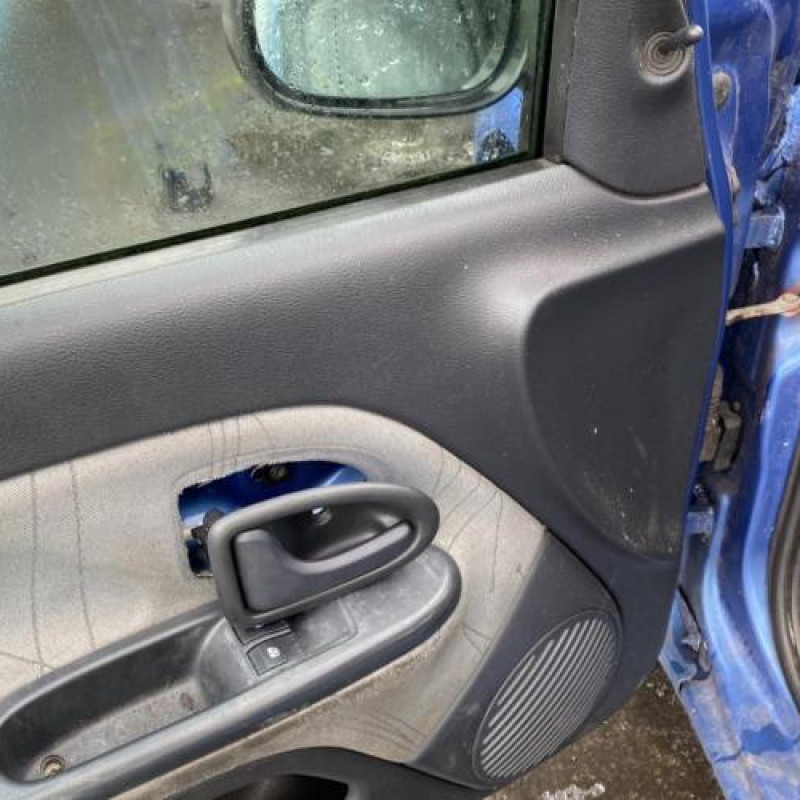 Baguette de porte avant gauche RENAULT CLIO 2 Photo n°13