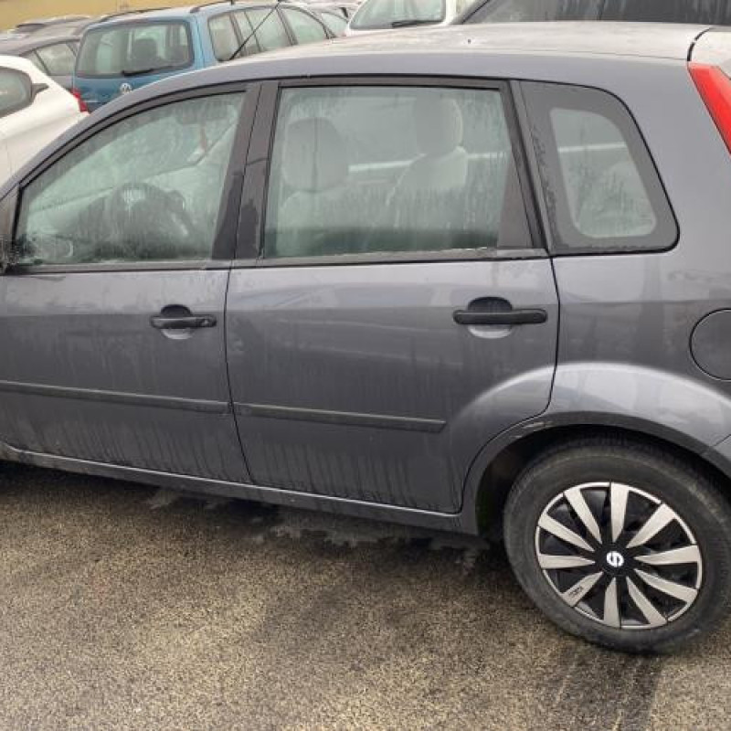 Cremaillere assistee FORD FIESTA 5 Photo n°10