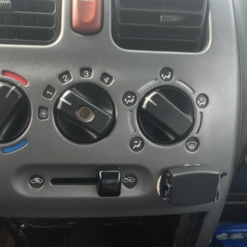 Moteur essuie glace arriere OPEL AGILA A Photo n°14
