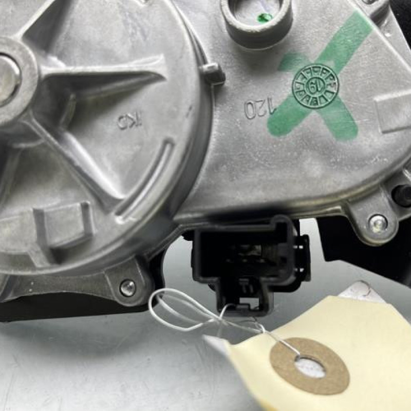 Moteur essuie glace arriere FORD FOCUS 4 Photo n°5