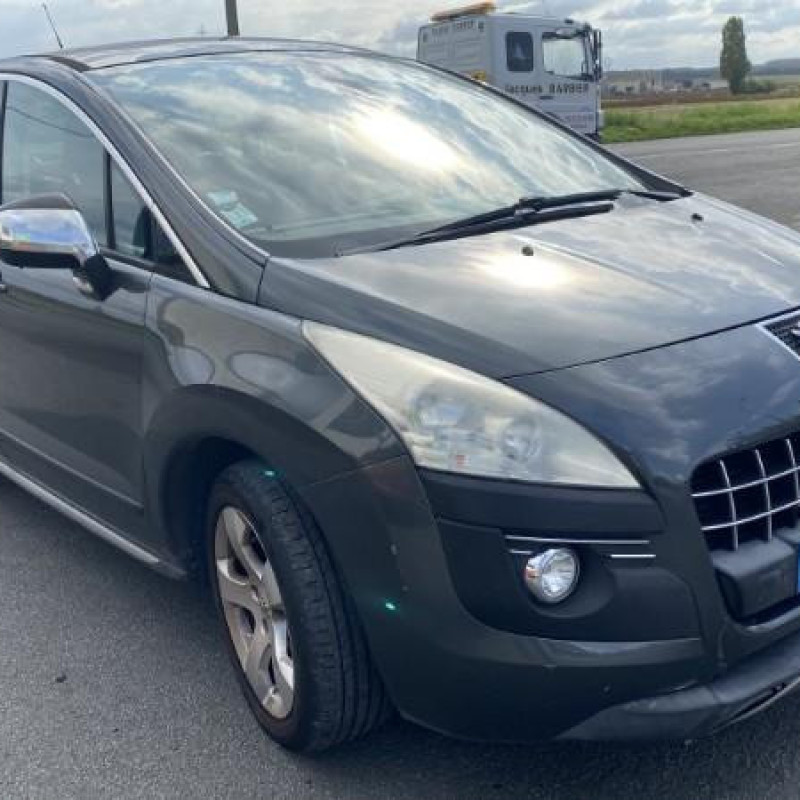 PEUGEOT 3008 1 PHASE 1 1.6 HDI - 16V TURBO Photo n°2