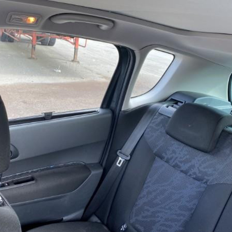 PEUGEOT 3008 1 PHASE 1 1.6 HDI - 16V TURBO Photo n°15