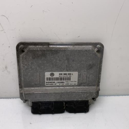 Calculateur moteur VOLKSWAGEN POLO 4 Photo n°1