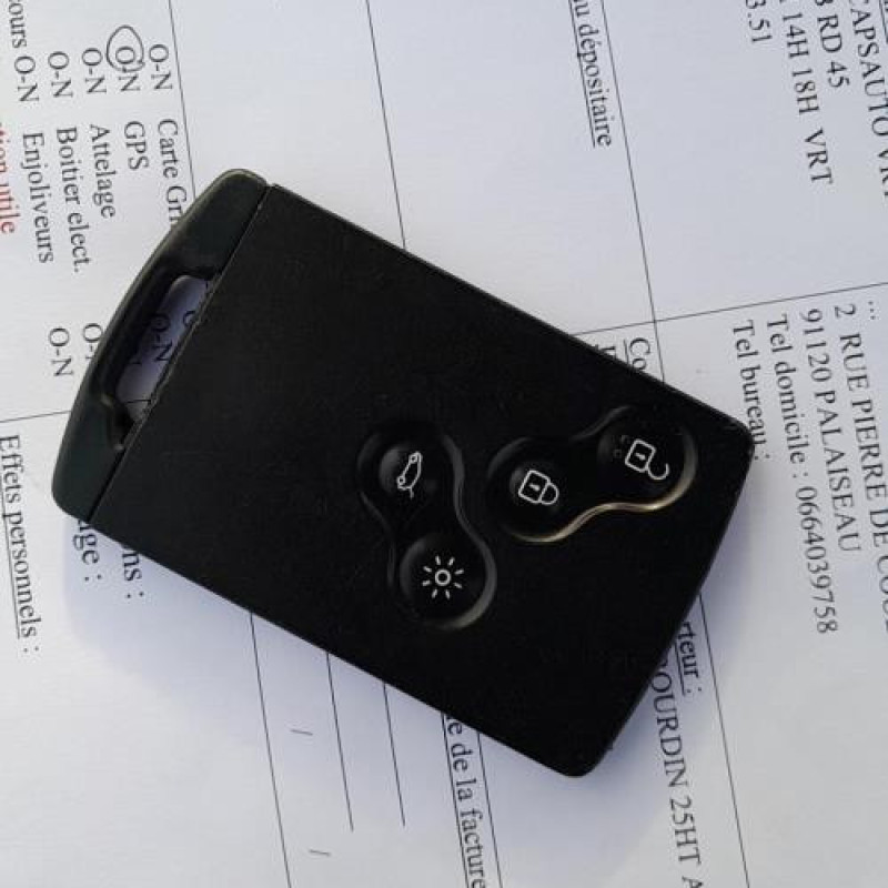 Calculateur moteur RENAULT MEGANE 3 Photo n°11