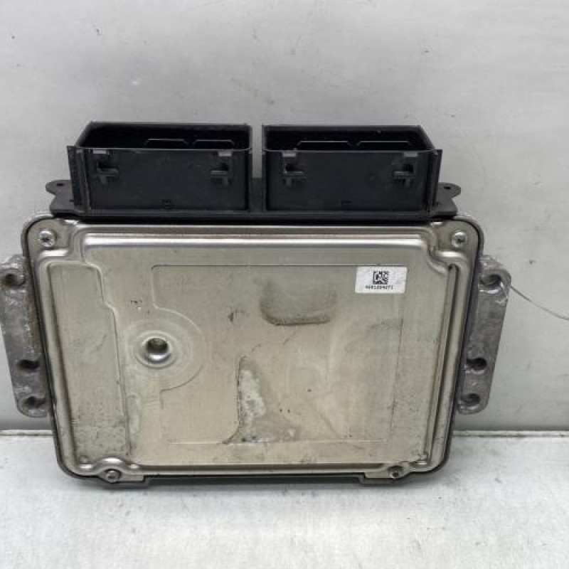 Calculateur moteur FORD FIESTA 6 Photo n°4