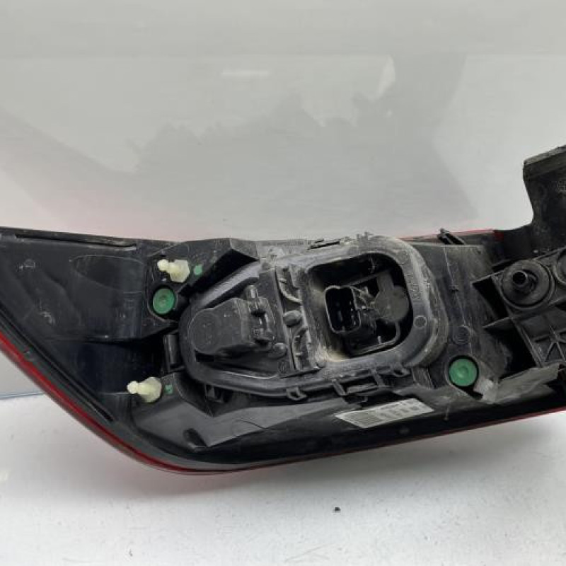 Feu arriere principal droit (feux) RENAULT CLIO 4 Photo n°4