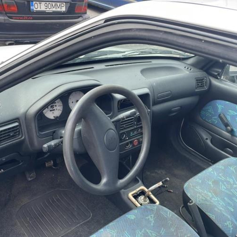 Calculateur moteur PEUGEOT 106 Photo n°9