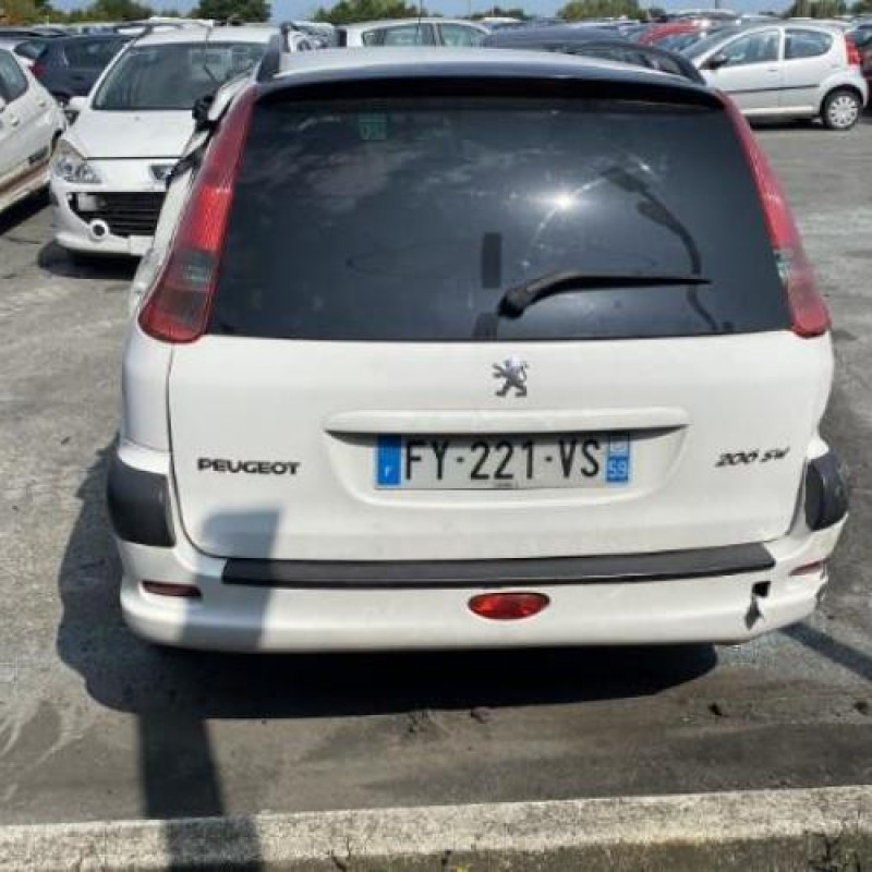 Calculateur moteur PEUGEOT 206 Photo n°9