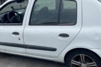 Calculateur moteur RENAULT CLIO 2
