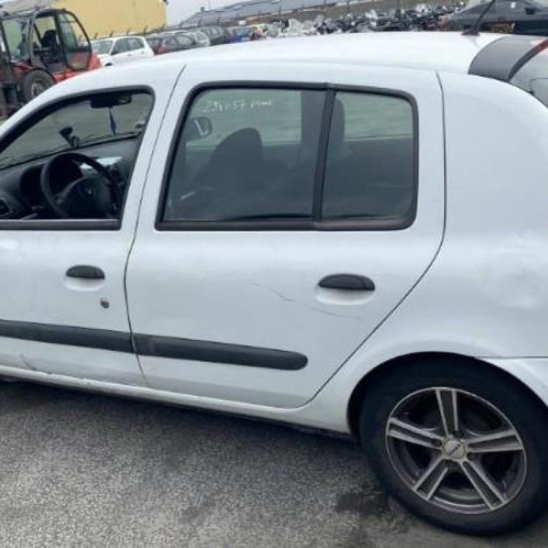 Calculateur moteur RENAULT CLIO 2 Photo n°10