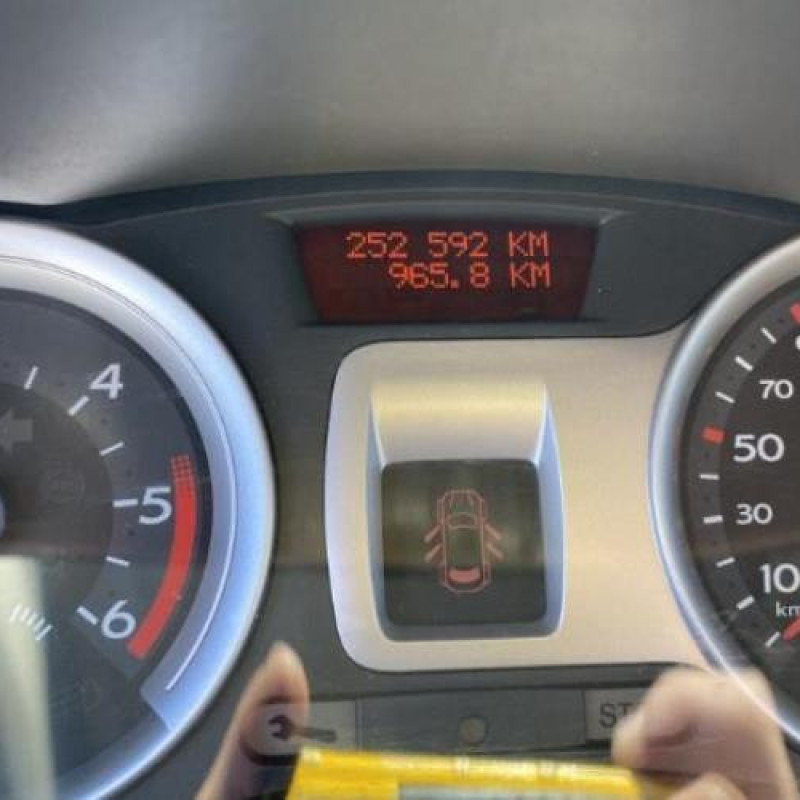 Calculateur moteur RENAULT CLIO 3 Photo n°20