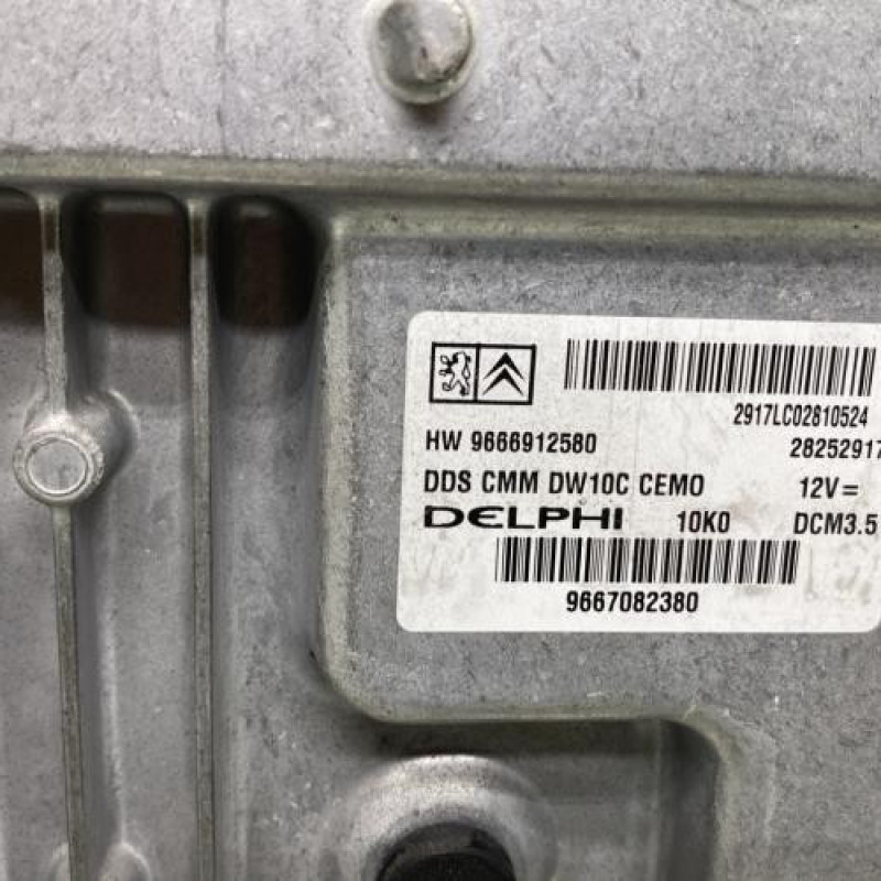 Calculateur moteur PEUGEOT RCZ Photo n°2