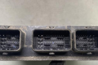 Calculateur moteur RENAULT CLIO 2 CAMPUS