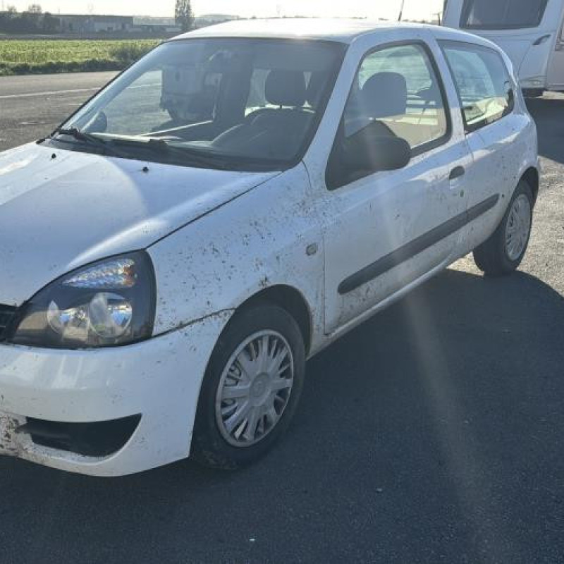 Calculateur moteur RENAULT CLIO 2 CAMPUS Photo n°5