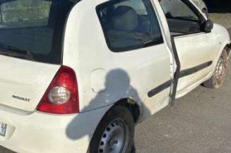 Calculateur moteur RENAULT CLIO 2 CAMPUS