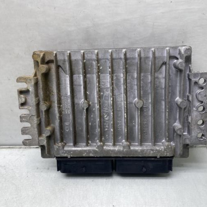 Calculateur moteur RENAULT TWINGO 1 Photo n°3