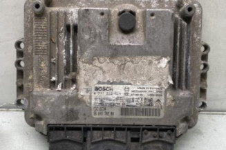 Calculateur moteur PEUGEOT 206