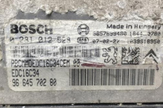 Calculateur moteur PEUGEOT 206
