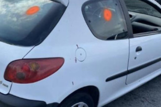 Calculateur moteur PEUGEOT 206