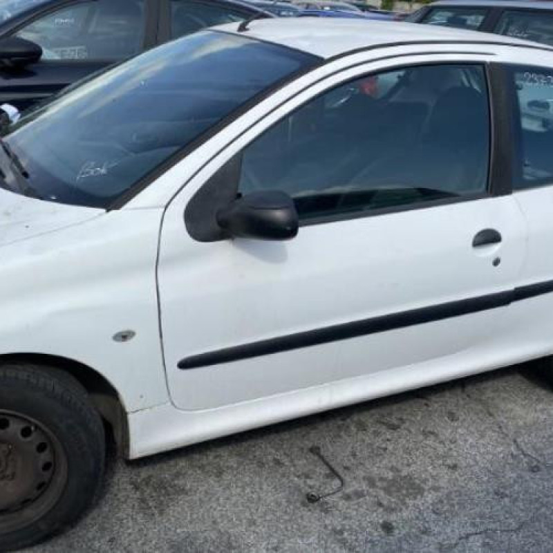 Calculateur moteur PEUGEOT 206 Photo n°12