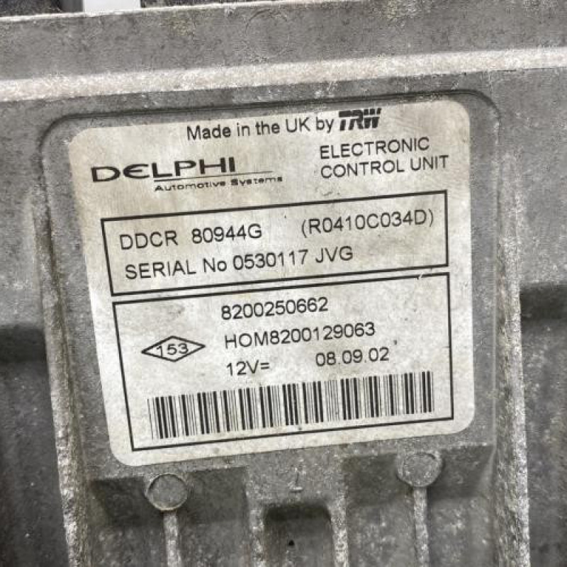 Calculateur moteur RENAULT CLIO 2 Photo n°2
