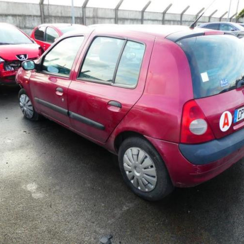 Calculateur moteur RENAULT CLIO 2 Photo n°8