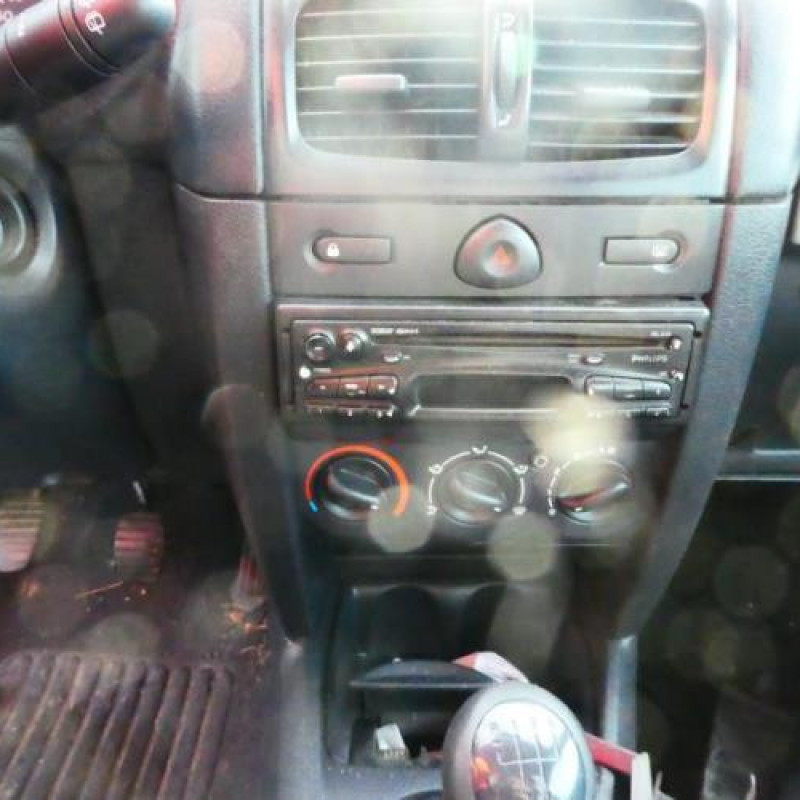 Calculateur moteur RENAULT CLIO 2 Photo n°12