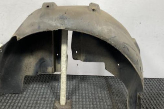 Pare boue arriere droit VOLKSWAGEN PASSAT 4