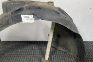 Pare boue avant droit VOLKSWAGEN PASSAT 4 Photo n°1