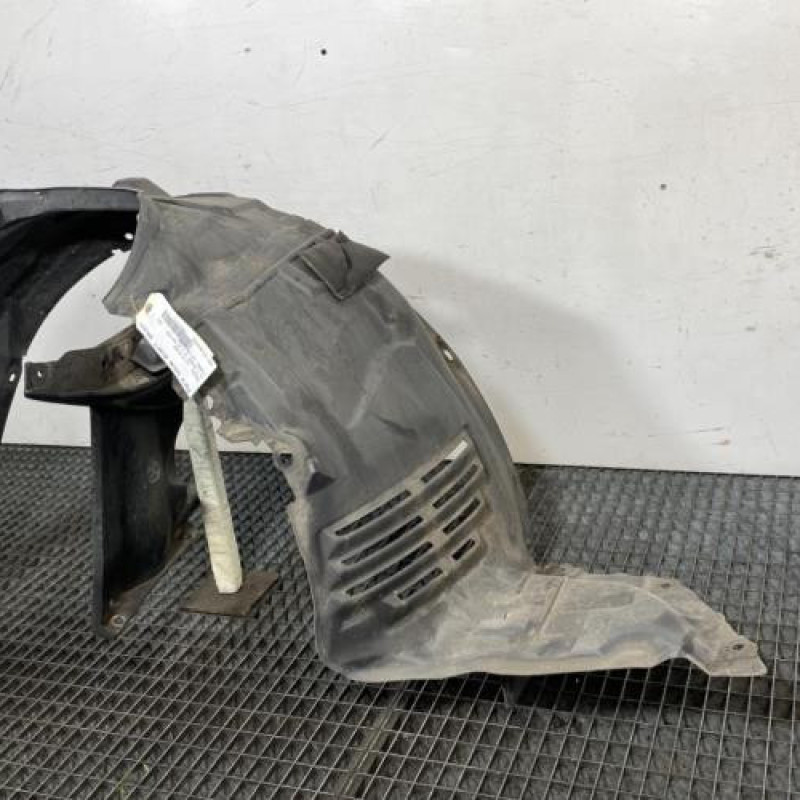 Pare boue avant gauche MAZDA 3 1 Photo n°3