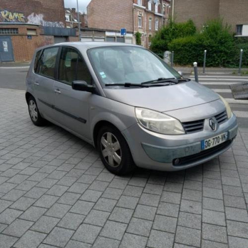 Feu arriere principal gauche (feux) RENAULT SCENIC 2 Photo n°7